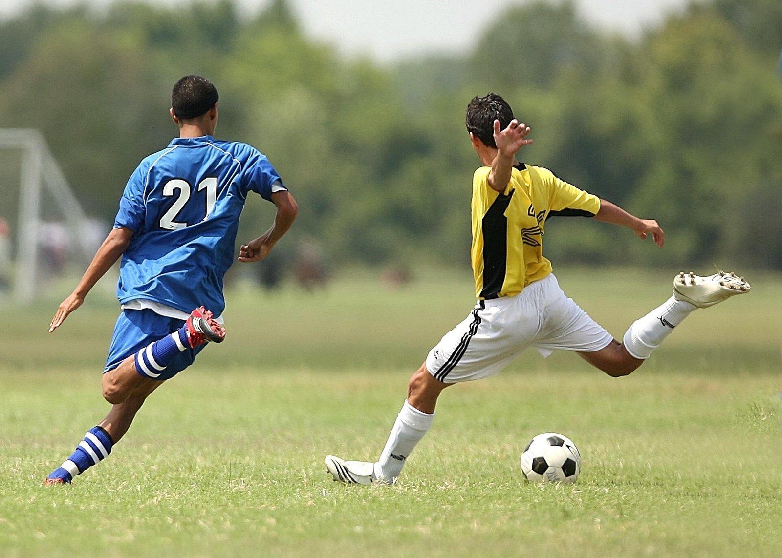 keithjj-soccer-1457988_1920